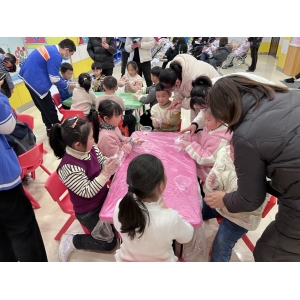 天童教育：在孩子面前，家长们这些行为一定