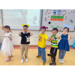 天童教育：点亮孩子求知的大门