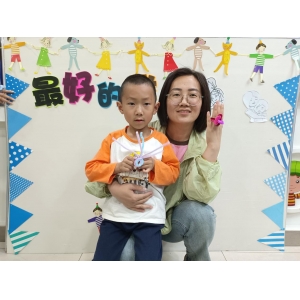 天童美语：培养孩子的创造力