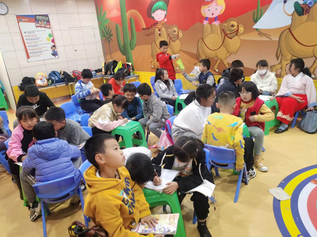石家庄天童教育：重复不是笨办法，是英语学习的必经之路(图1)