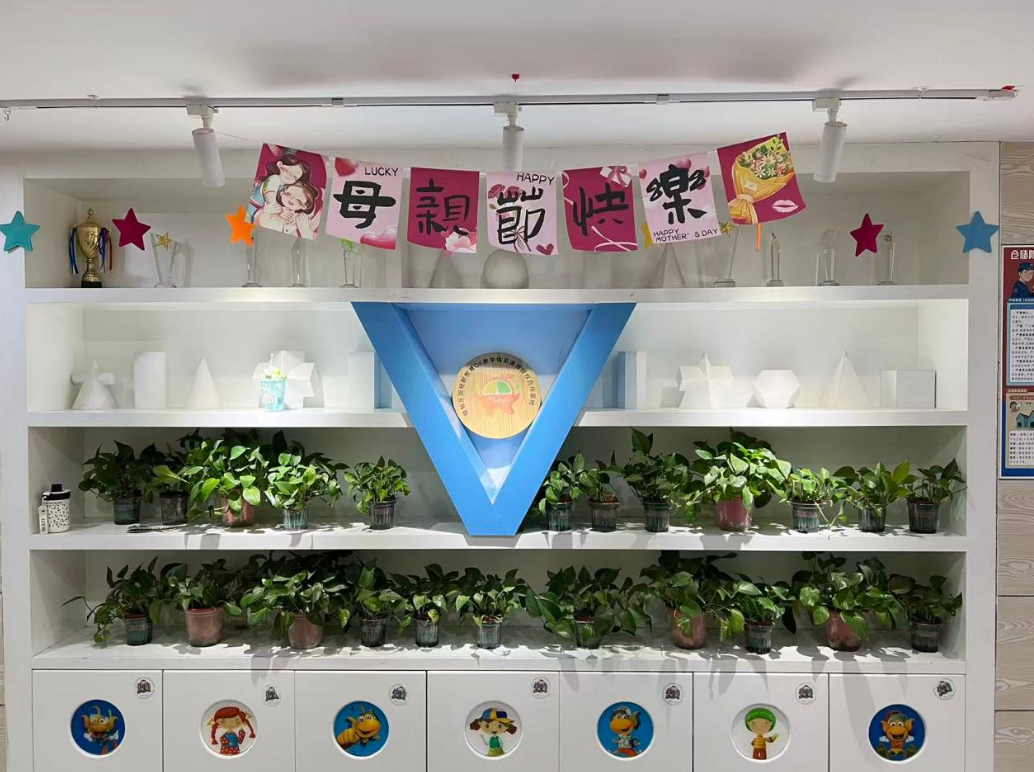 单词背了绘本还不会读?昆明天童教育谈“拼读”和“阅读”的距离(图2) 单词背了绘本还不会读?昆明天童教育谈“拼读”和“阅读”的距离(图2)