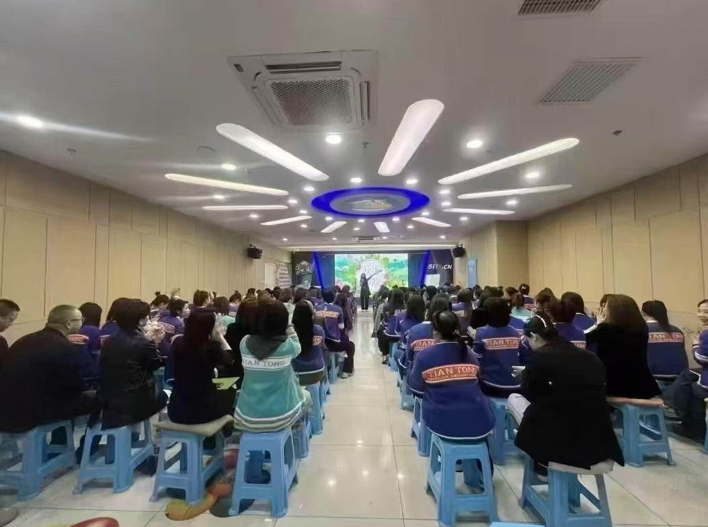 石家庄天童教育:孩子学英语,家长提问的水平决定了思考的深度(图1) 石家庄天童教育:孩子学英语,家长提问的水平决定了思考的深度(图1)